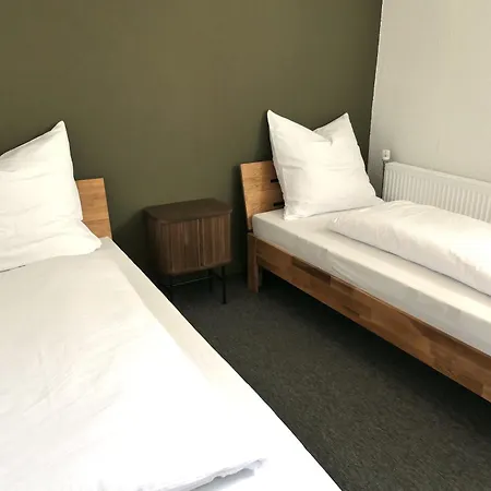 Stilvolle Erdgeschoss-Wohnung: Gemuetlich Eingerichtet Mit Eigenem Eingang Gelsenkirchen Exterior foto